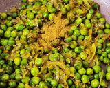 A picture of step 8 of Hare Matar Ki Ghugni.