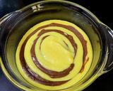 A picture of step 2 of Zebra pudding.