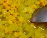 A picture of step 3 of Lauki Chana Dal.