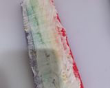 Foto langkah ke 5 dari resep Mini Roll Rainbow Cake.