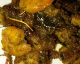 A picture of step 4 of Roasted prawns fry.