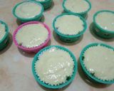 Foto langkah ke 5 dari resep Bolu Mekar Pisang Kukus 1 Telur (No Mixer).