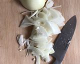 A picture of step 1 of Katsudon or could be oyako don - Japanese staple dish.