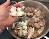 Foto del paso 5 de la receta: Arroz de costilla y lombarda