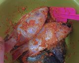 Foto langkah ke 3 dari resep Ikan nila mujair kuah kuning.
