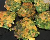 A picture of step 2 of Karela patta tikki (bitter gourd leaves).