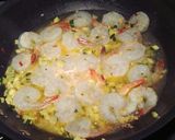 A picture of step 4 of Shrimp Scampi.
