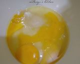 Foto langkah ke 2 dari resep Bolu Singkong Kukus.
