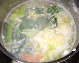 Foto langkah ke 3 dari resep Mie Instan Kari Pedas.