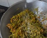 Foto langkah ke 3 dari resep Tumis Bunga Pepaya.