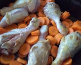 Foto del paso 1 de la receta: Patas de pollo estofadas