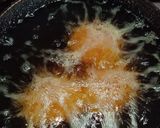 A picture of step 6 of Egg in Potato Nest 😋.