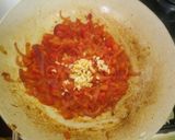 A picture of step 3 of Beef smokie Spaghetti with sauce.