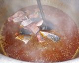 A picture of step 4 of Sindhi style fish pulao.