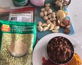 A picture of step 2 of Meat Rendang.