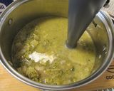 Szarvasgomba 🍄 olajos 🧴 brokkoli 🥦 krémleves 🍲 recept fázis 3 fotója
