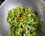 A picture of step 3 of Spiny gourd (kantola) curry.