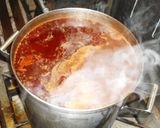 Foto del paso 3 de la receta: Caldo de bagre al achiote