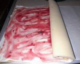 Foto del paso 3 de la receta: Pionono Con Queso Crema y Mermelada