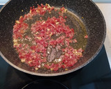 Foto del paso 2 de la receta: Salteado de habas tiernas y judías verdes