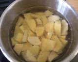Kovászos burgonyás lángos recept fázis 1 fotója