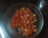 Foto del paso 1 de la receta: Tostas de atún en adobo y verdura asada con picada de tomate