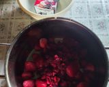 2001. Házi eper és málna jégkrém 😋 recept fázis 1 fotója