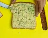 ईज़ी चीज़ी गार्लिक ब्रेड(Cheesy Garlic Bread Recipe in Hindi) रेसिपी चरण 2 फोटो