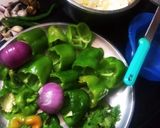 A picture of step 1 of Bharwa paneer capsicum cups.