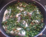صورة لخطوة 2 من وصفة سمك مشوي محشي بثوم والبقدونس والفلفل وزيت الزيتون 🐟🧄🌶️🫑