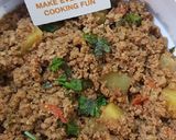 A picture of step 4 of Aloo Qeema (Potato mince).