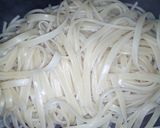 Foto del paso 4 de la receta: Pasta con salsa bechamel de champiñones y pollo