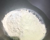 Foto langkah ke 1 dari resep Tart Bolu kukus.