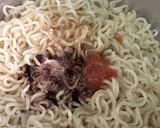 Foto langkah ke 1 dari resep Omellete Mie.