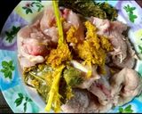 Foto langkah ke 1 dari resep Ayam Ungkep Bumbu Kuning.