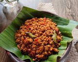 Foto langkah ke 1 dari resep Lemper Kuning Ayam Pedas Manis.