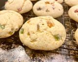 Foto del paso 8 de la receta: Galletas de maicena con frutas confitadas y pasas al ron