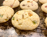 Foto del paso 8 de la receta: Galletas de maicena con frutas confitadas y pasas al ron