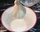 A picture of step 2 of Yoghurt kebab.