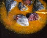 Foto langkah ke 5 dari resep 92. Tuna Kuah Merah Asam.