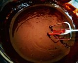 Foto langkah ke 4 dari resep Bolu coklat (Tanpa emulsifer).