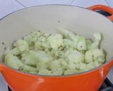 Foto del paso 7 de la receta Pechugas de pollo al miso y zumo de naranja y coliflor con comino