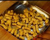 A picture of step 2 of Rajasthani gatte ki sabzi.