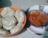 A picture of step 3 of Veg MOMO.