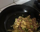 Foto langkah ke 3 dari resep Tumis Kornet Edamame.