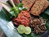 Tempe &Teri Goreng Sambel Kecombrang