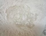 A picture of step 10 of Spinach Hummus Thin Crust Pizza with Hummus Salad.