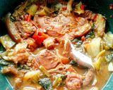 Hình bước làm 4 của món Cá thu kho dưa cà