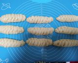 Foto langkah ke 2 dari resep Roti Goreng Isi Pisang.