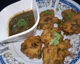 A picture of step 4 of Aloo Or Palak Pakory.
